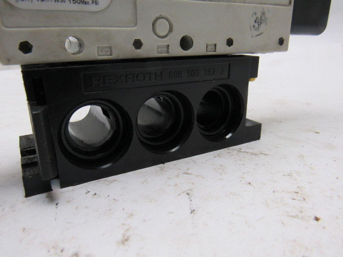 Rexroth R432016670 5/3 Position Closed Center Solenoid Control Valve 120V Coil