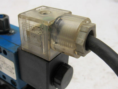 Rexroth PW-067717-00001 4/3 Position Solenoid Operated Poppet Valve 110V Coil