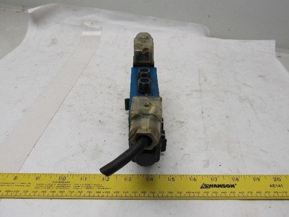 Rexroth PW-067717-00001 4/3 Position Solenoid Operated Poppet Valve 110V Coil