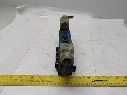 Rexroth PW-067717-00001 4/3 Position Solenoid Operated Poppet Valve 110V Coil