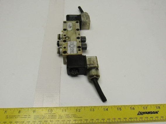 Rexroth R432016670 5/3 Way Closed Center Double Solenoid Air Valve 120V Coil