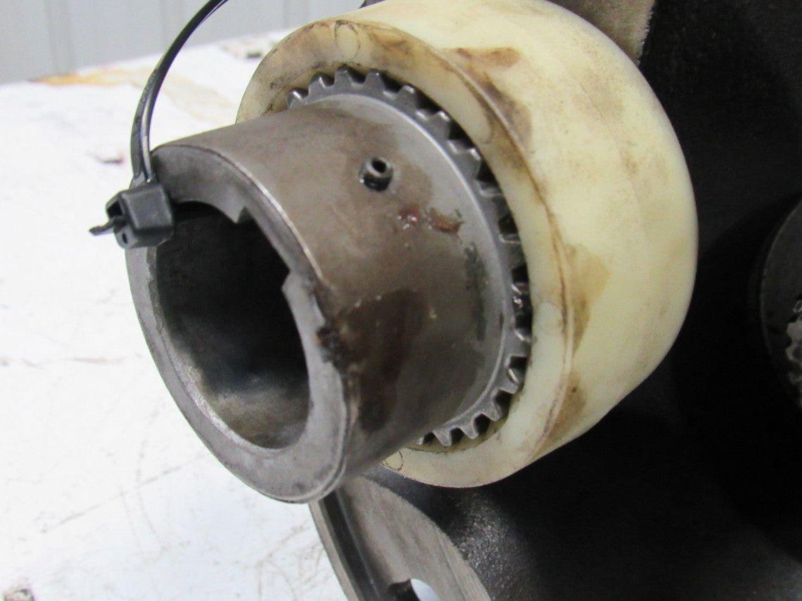 Us Motors Series 2000 28:1 Ratio 1750RPM 62.5 Output Thru Shaft Gear Reducer