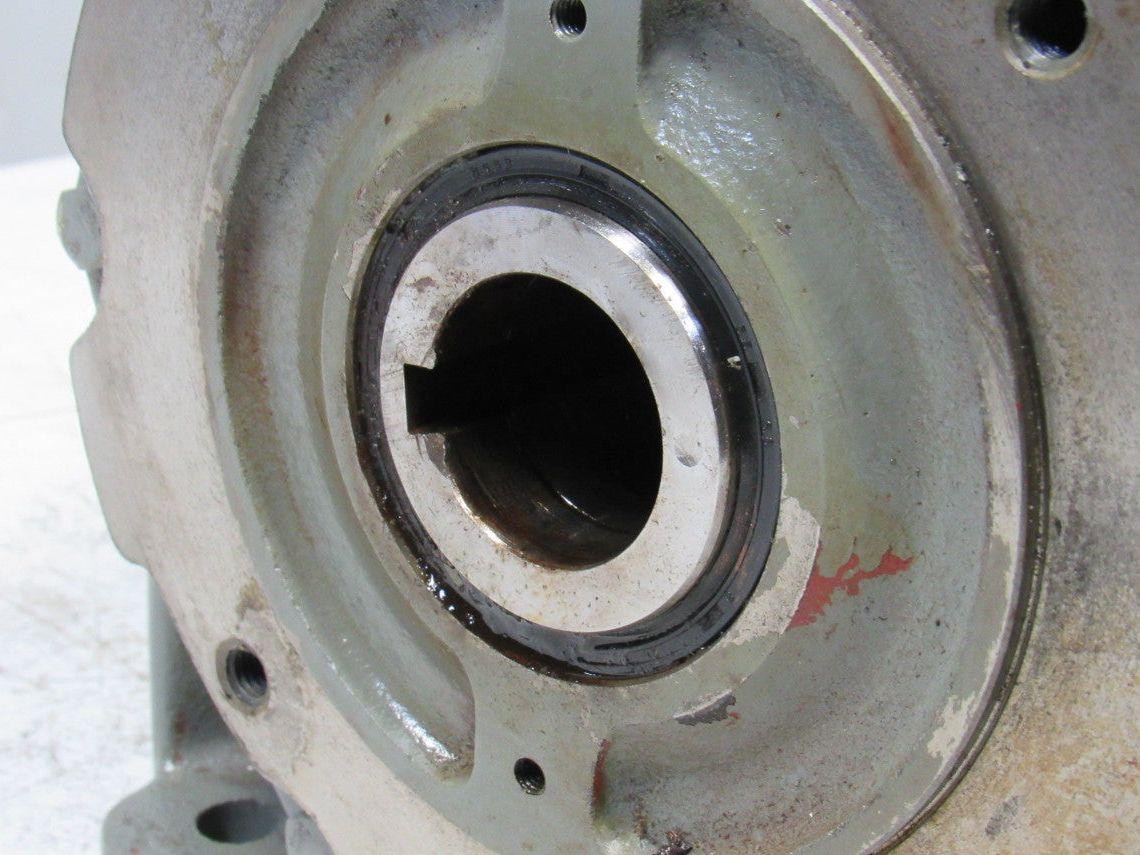 Us Motors Series 2000 28:1 Ratio 1750RPM 62.5 Output Thru Shaft Gear Reducer