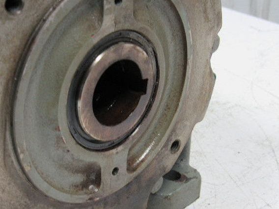 Us Motors Series 2000 28:1 Ratio 1750RPM 62.5 Output Thru Shaft Gear Reducer