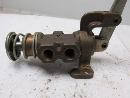 Bellows M082-218-03 3 Port Lever Operated Air Valve 1/4" Ports