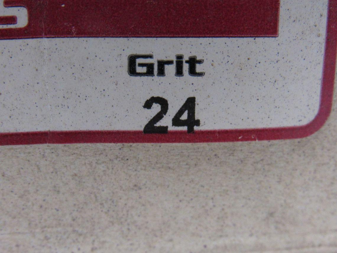 Random Products 5"x7/8" Aluminum Oxide Resin Fibre Disc 24 Grit Lot of 16