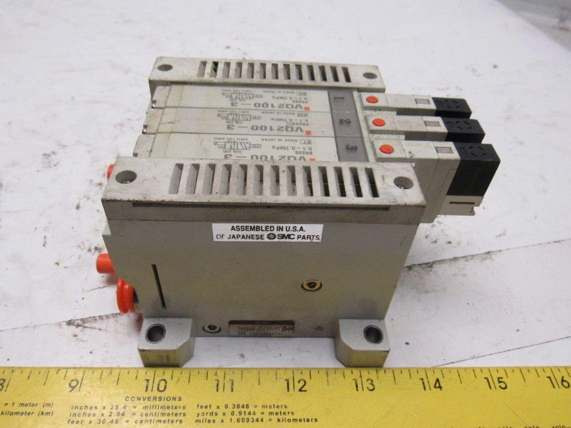 SMC VQ2100-3 5/2 Position Sigle Solenoid Operated Valve Bank Manifold 120V