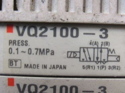 SMC VQ2100-3 5/2 Position Sigle Solenoid Operated Valve Bank Manifold 120V