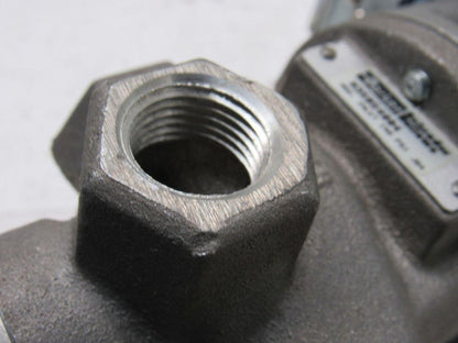 Parker N35054004  3-Way Solenoid Valve 140PSI 1/2" NPT 120V Coil