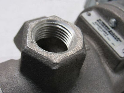 Parker N35054004  3-Way Solenoid Valve 140PSI 1/2" NPT 120V Coil