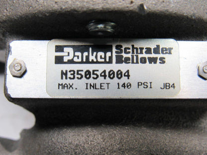 Parker N35054004  3-Way Solenoid Valve 140PSI 1/2" NPT 120V Coil