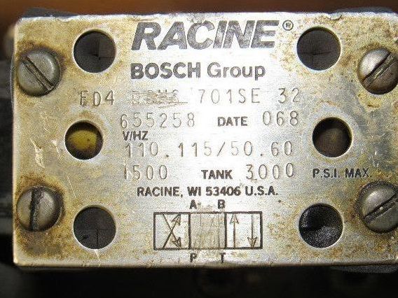 Racine FD4 BSHS 701SE Solenoid Pilot Operated 3 Position Spool Valve Unit 115V