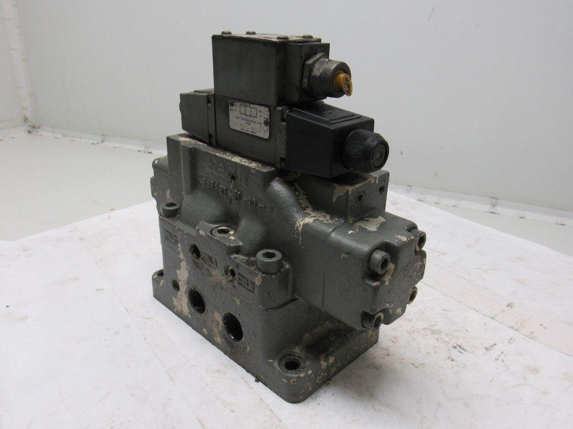 Racine FD4 BSHS 701SE Solenoid Pilot Operated 3 Position Spool Valve Unit 115V