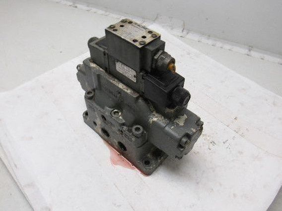 Racine FD4 BSHS 701SE Solenoid Pilot Operated 3 Position Spool Valve Unit 115V