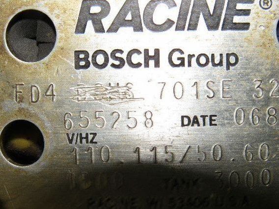 Racine FD4 BSHS 701SE Solenoid Pilot Operated 3 Position Spool Valve Unit 115V