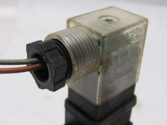 MAC 912A-PM-111JB 4 Way Single Solenoid Operated Pneumatic Valve 24V Coil