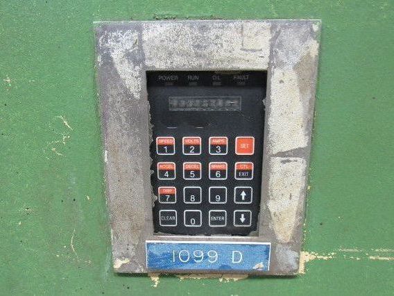 Vee-Arc/Super 7000 922-334 Adjustable Frequency Drive 20Hp 460V In  24-460V Out