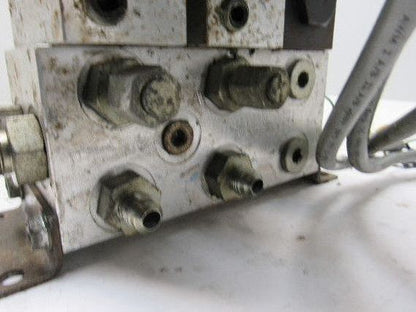 Nachi Pneumatic Directional Control Regulated Modular Valve Bank Manifold 110V