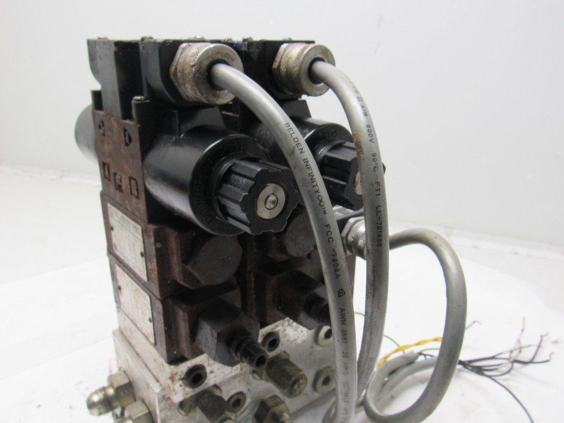 Nachi Pneumatic Directional Control Regulated Modular Valve Bank Manifold 110V