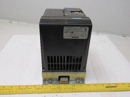 Siemens 6SE9215-8DB40 Micromaster Drive 4Hp 0-400Hz W/Interference Filter