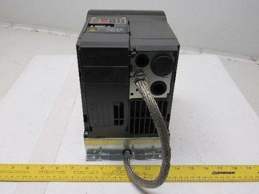 Siemens 6SE9215-8DB40 Micromaster Drive 4Hp 0-400Hz W/Interference Filter