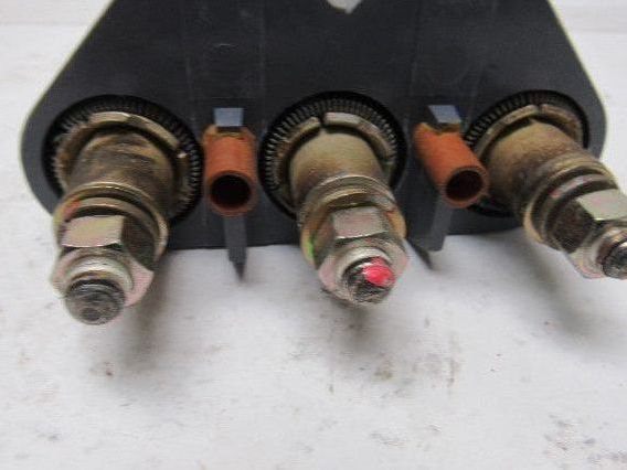 Cutler Hammer 1482D11G04 Circuit Breaker Adapter Rear Adapter Bus Assembly