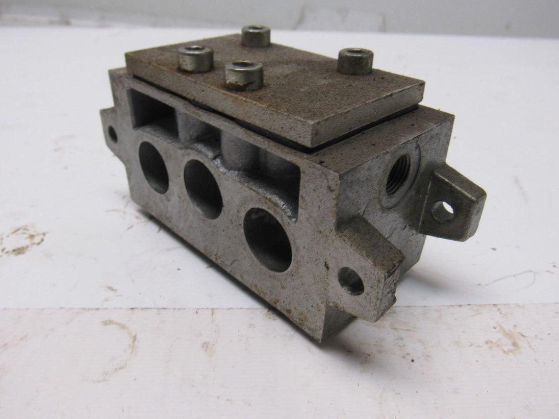 Norgren VDMA 2434501 ISO #2 Valve Sub Block Plate Lot Of 4