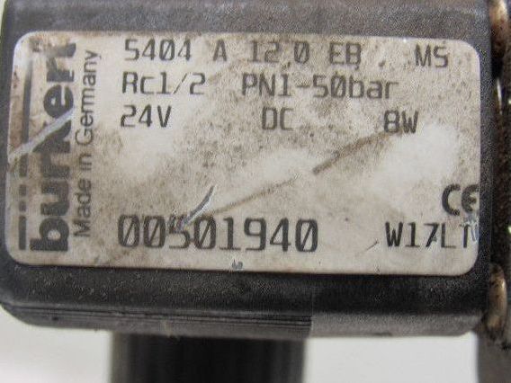 Burkert 00501940 Pneumatic Flow Control Solenoid Valve Assembly 24VDC Coil