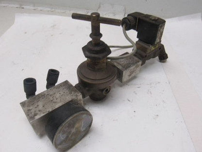 Burkert 00501940 Pneumatic Flow Control Solenoid Valve Assembly 24VDC Coil