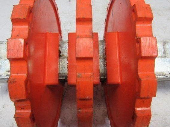 Rexnord N4700-21T 10" OD x 2.5" Sq. Bore Conveyor Chain Sprocket 2" Shaft 21"OAL