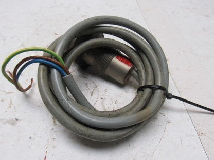 Namco EE720-21000 120VAC Capacitive Proximity Switch
