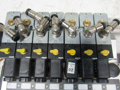 Rexroth 5777060220 5/2 Single Solenoid Valve Bank Manifold 24VDC Coil