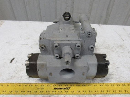 RL50-7001 RBKX PCX3XX-XX Hydraulic Motor 1-1/4" Shaft 1-1/4" NPT