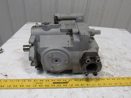 RL50-7001 RBKX PCX3XX-XX Hydraulic Motor 1-1/4" Shaft 1-1/4" NPT