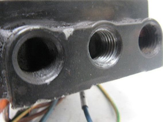 Aro A212SS-120-A 4/2Way Solenoid Operated Air Valve Assembly 120V Coil