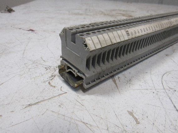 Phoenix Contact UK4 Terminal Block Strip On DIN Rail 125+ Pieces