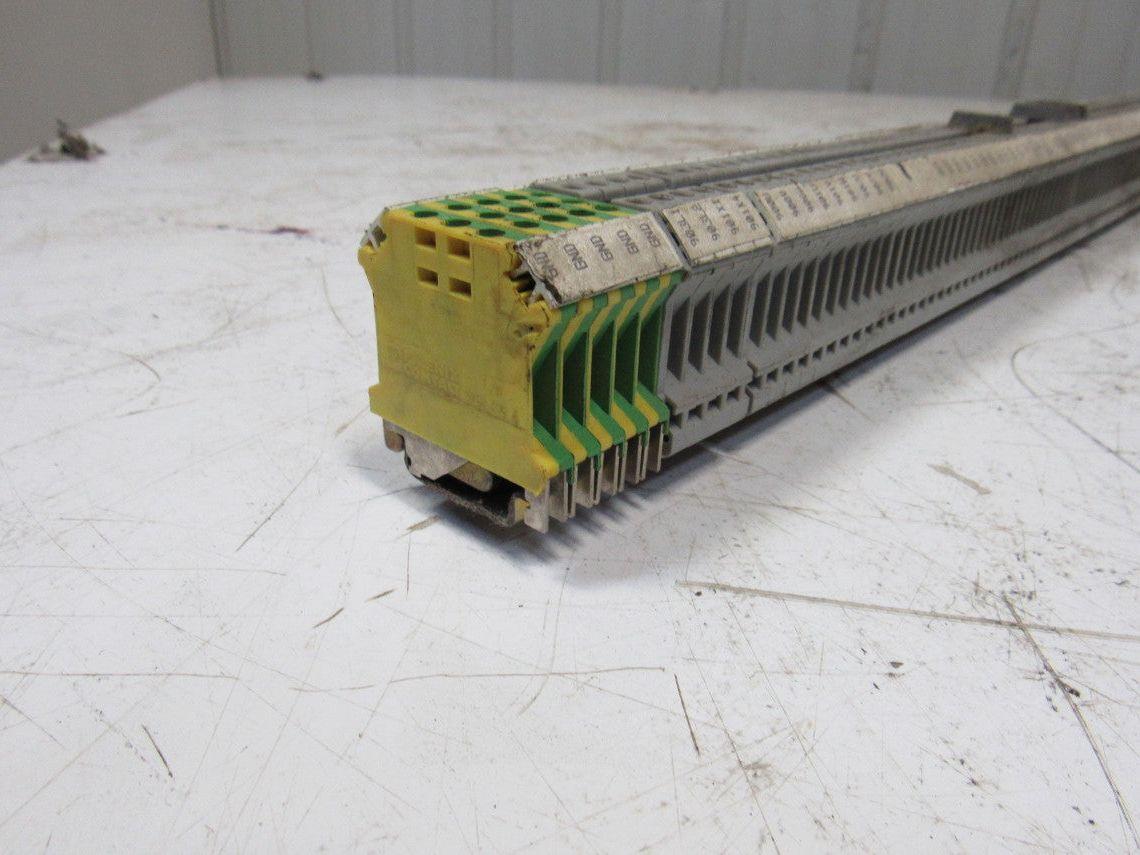 Phoenix Contact UK4 Terminal Block Strip On DIN Rail 125+ Pieces