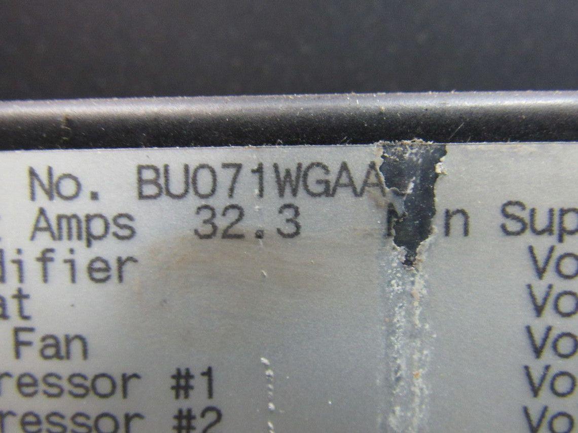 Liebert BU071WAA Liebert Upflow liquid Cooled AC 460v 3Ph