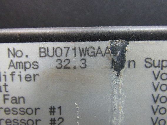 Liebert BU071WAA Liebert Upflow liquid Cooled AC 460v 3Ph