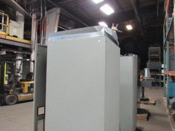 Liebert BU071WAA Liebert Upflow liquid Cooled AC 460v 3Ph