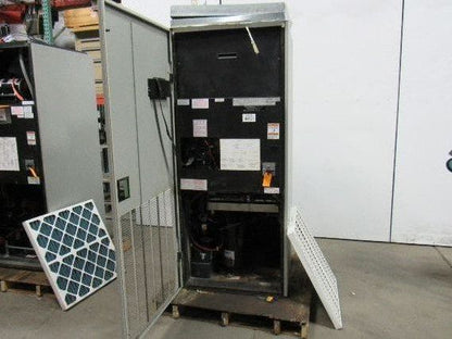 Liebert BU071WAA Liebert Upflow liquid Cooled AC 460v 3Ph