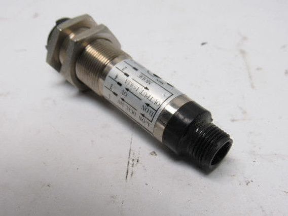 Sick Optic VS180-D430 Photoelectric Sensor 12-24V