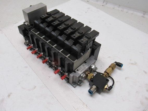 Rexroth 335 505 0920 Pneumatic Valve Manifold Assembly 576 360 020 0