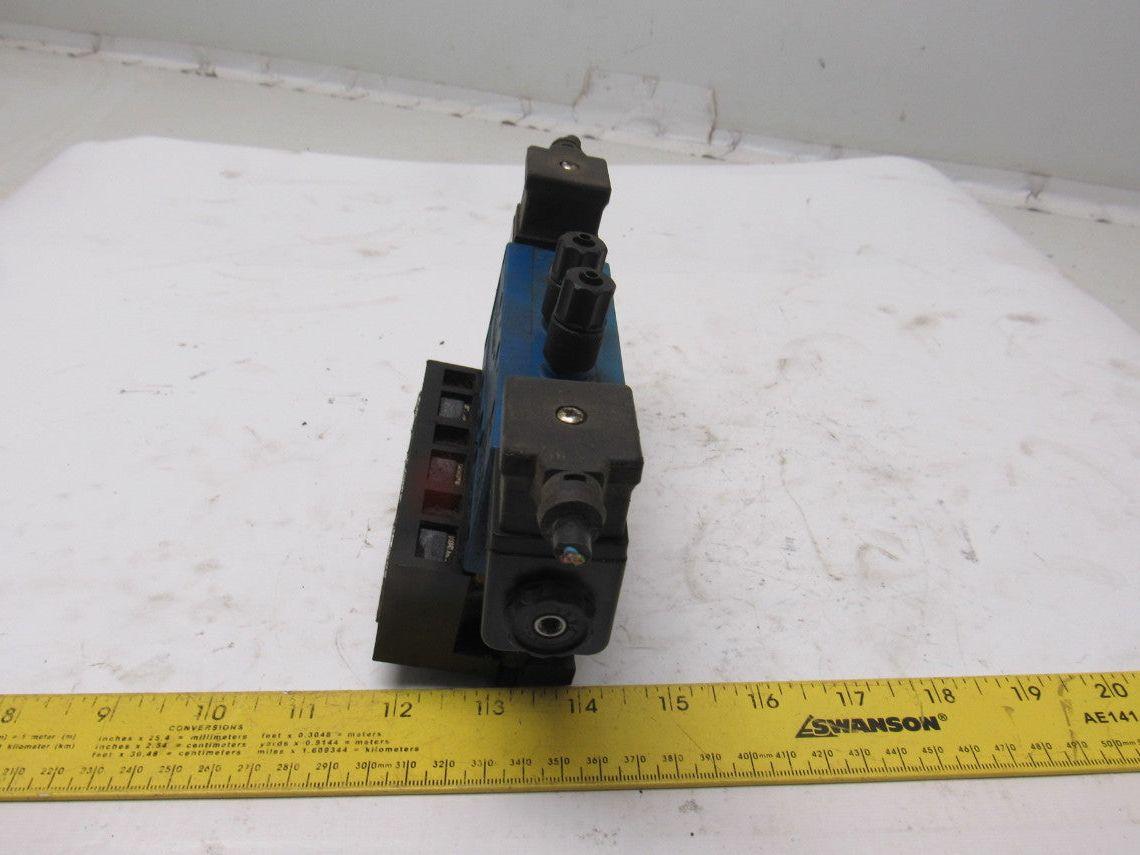 Rexroth P69882-5 Pneumatic Valve 24VDC Coil W/Manifold Block