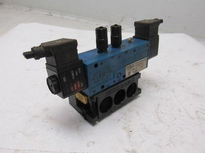 Rexroth P69882-5 Pneumatic Valve 24VDC Coil W/Manifold Block