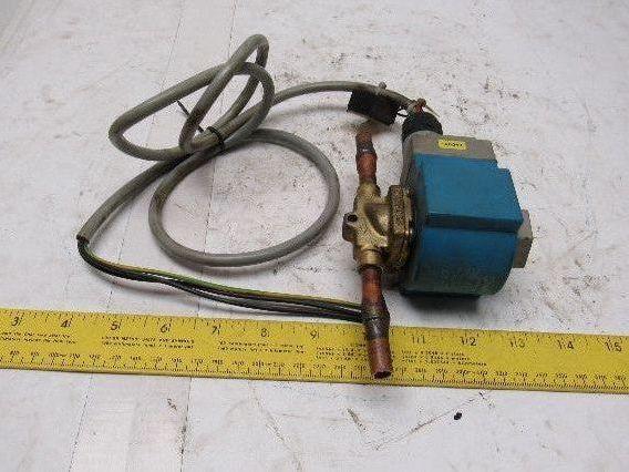 Danfoss 018Z6857 Solenoid Valve Coil 24VDC 3/8 OD Sweat