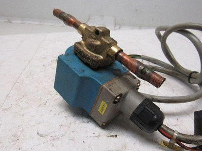 Danfoss 018Z6857 Solenoid Valve Coil 24VDC 3/8 OD Sweat