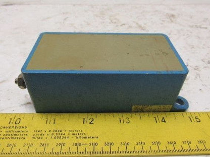 Allen Bradley Photo Switch 871F-D70NN50-D4 A Photo Switch 10-30VDC N.O. 400mA