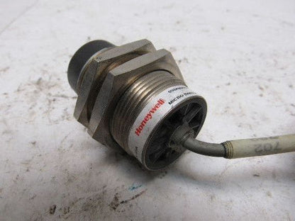 Honeywell 992AB30ANA2 Inductive Proximity Sensor