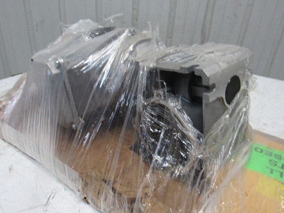 Nord SK 1SIS-D 63V-80LH/4 20:1 87RPM 230/460V 50/60Hz LH Gear Motor